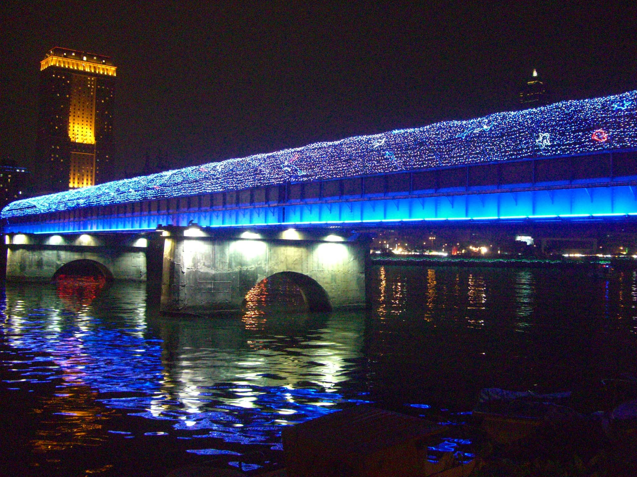 Riverside Promenade