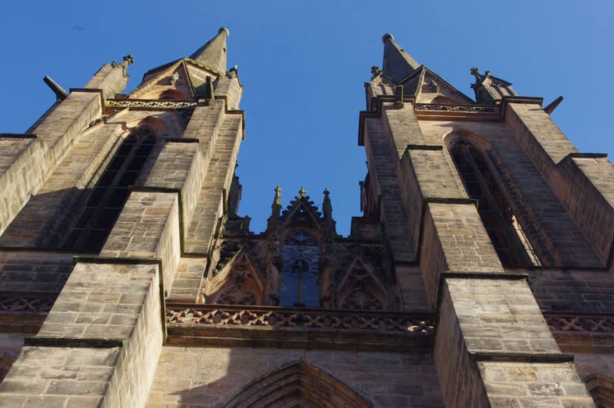 Interior Art & Decorations