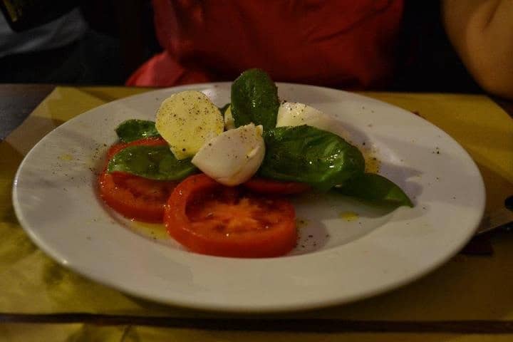 Cozy & Intimate Atmosphere