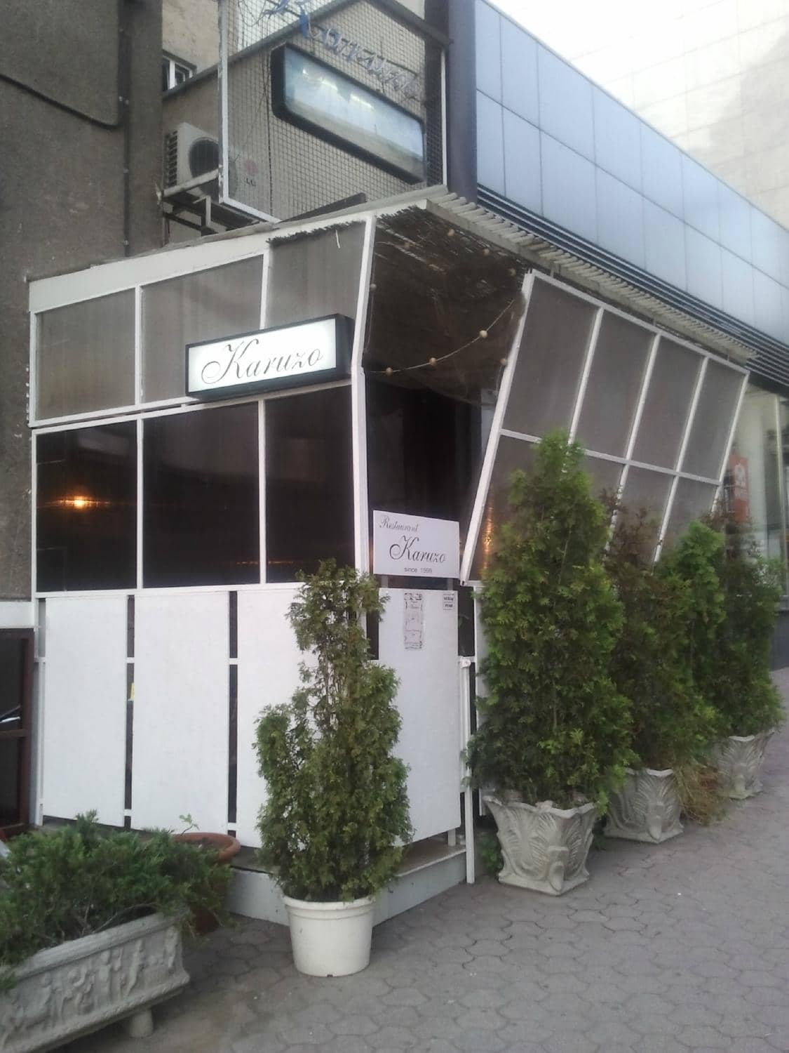 Cozy, Ship-Inspired Ambiance