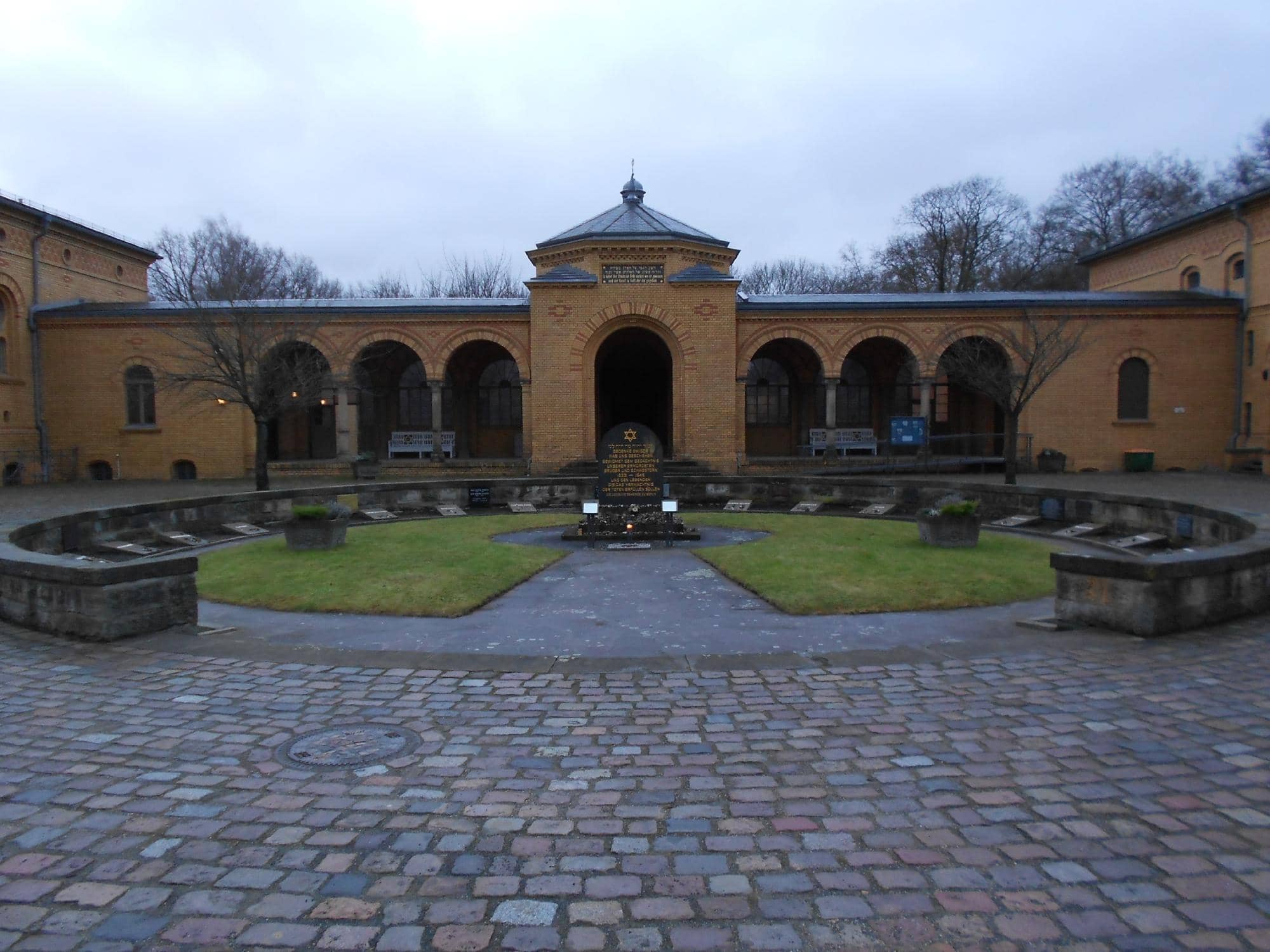 Holocaust Memorial