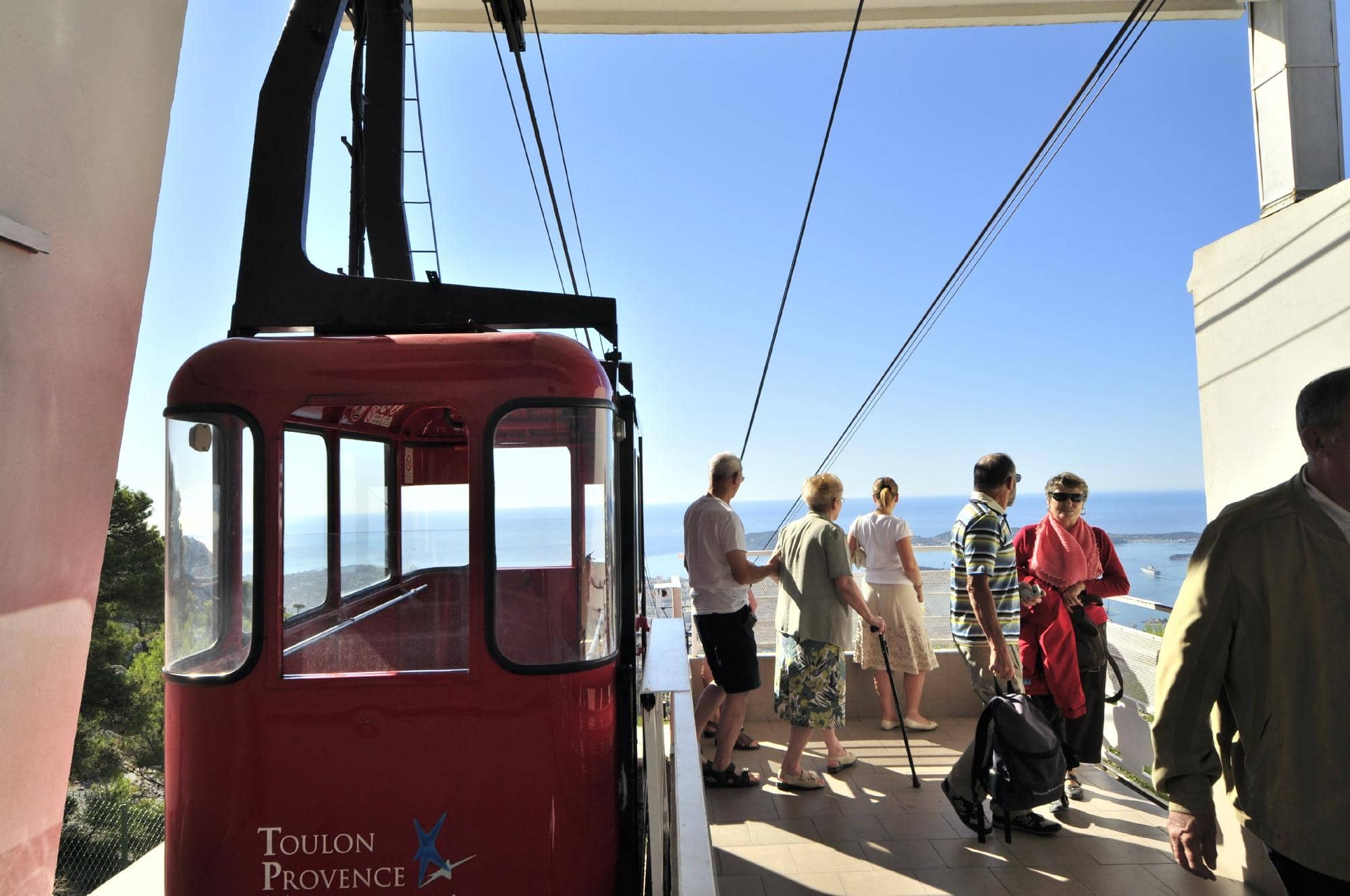 Panoramic City & Riviera Views