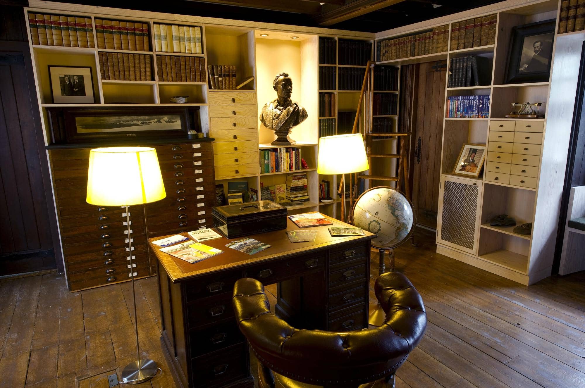 Explorers' Room