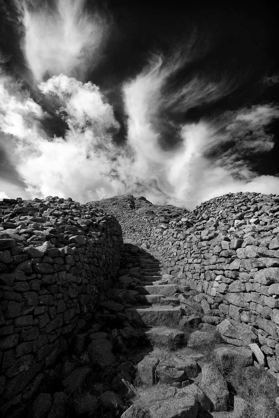 Mither Tap Summit