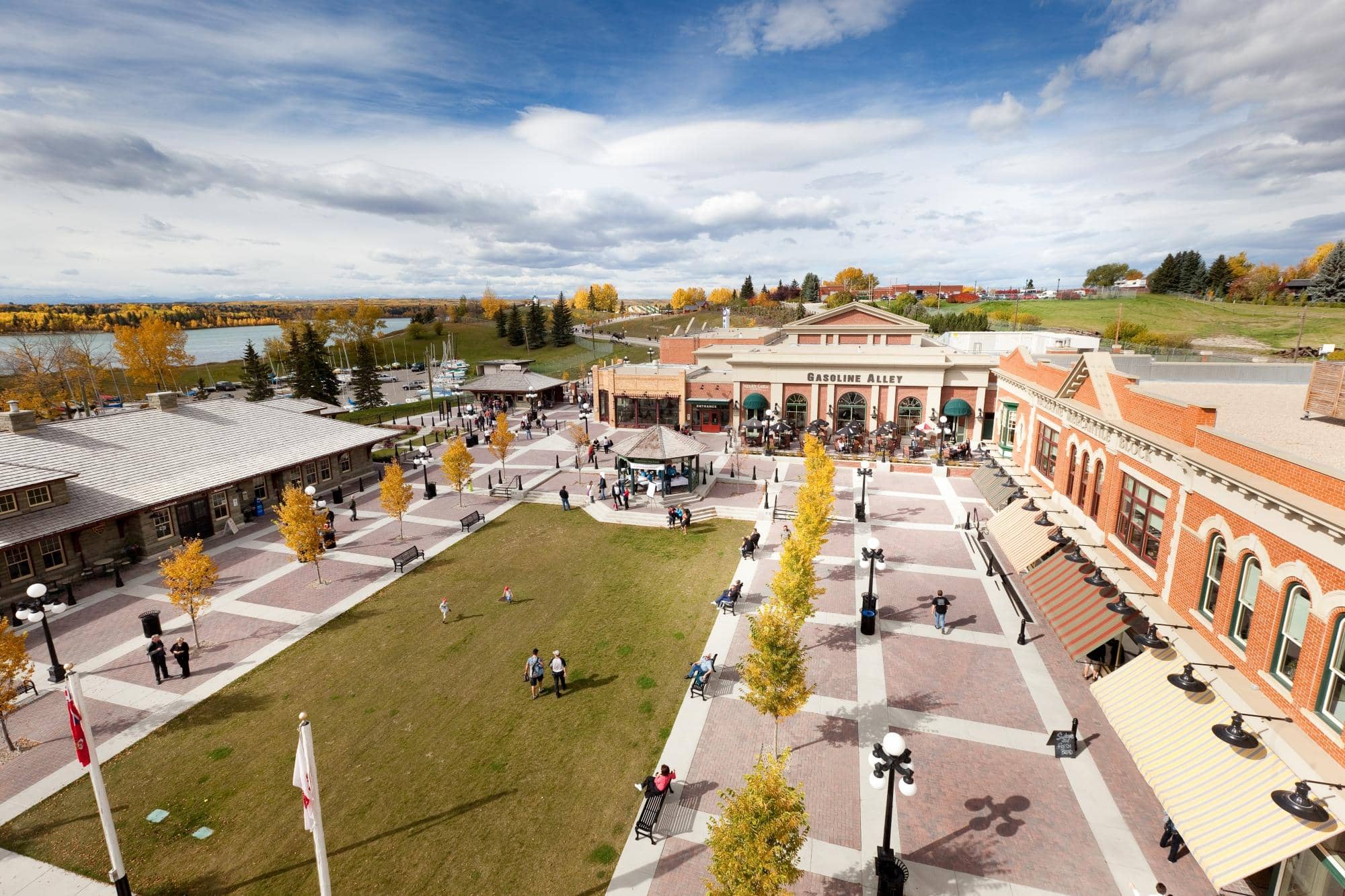 Historical Streets & Shops