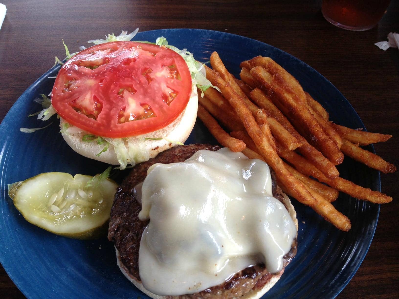 Live Music and Lively Atmosphere