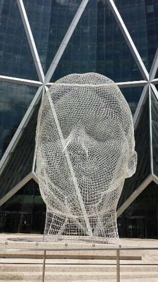The Wire-Mesh Head