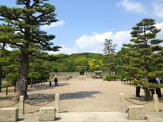 Perimeter Walking Trail