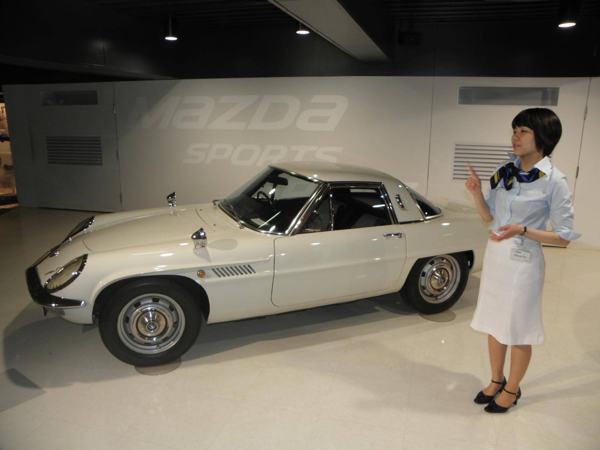 Le Mans 787B Race Car