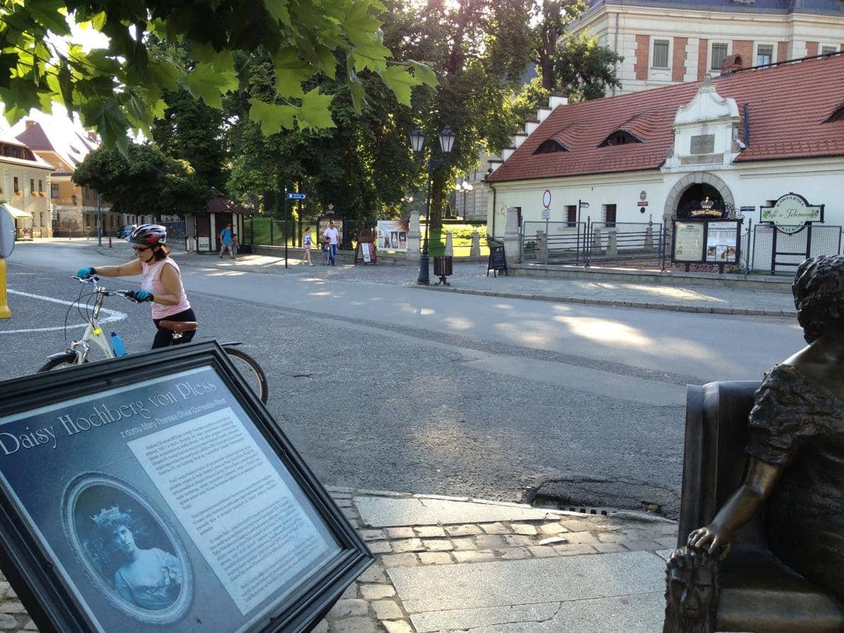 Expansive Castle Park