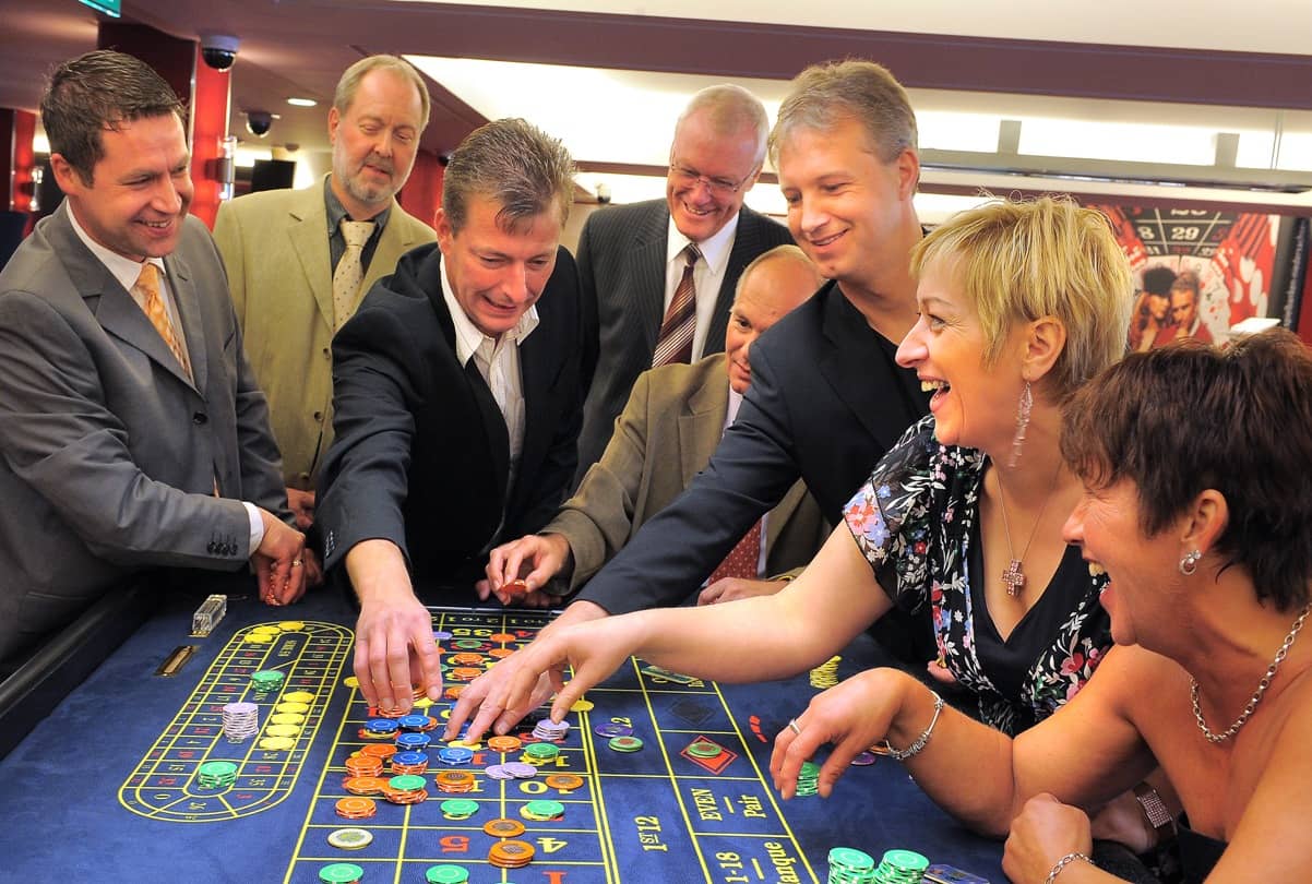 Friendly Dealer Interactions