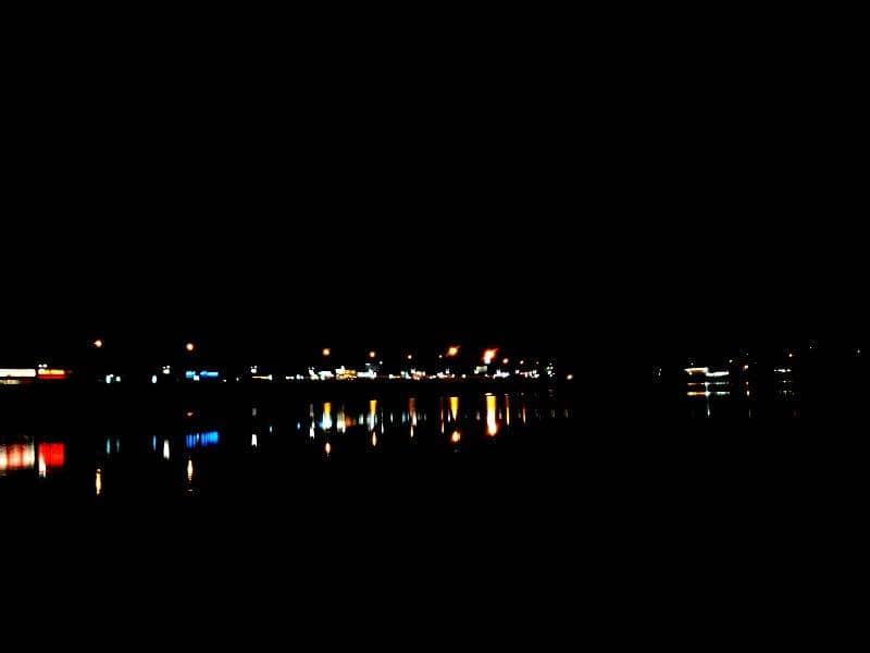 Lakeside Ambiance