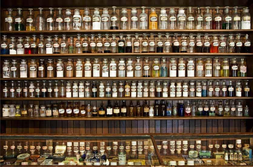 Vintage Machinery & Vehicles