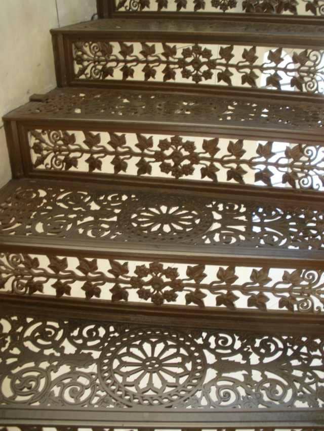 Forest Hike to the Castle