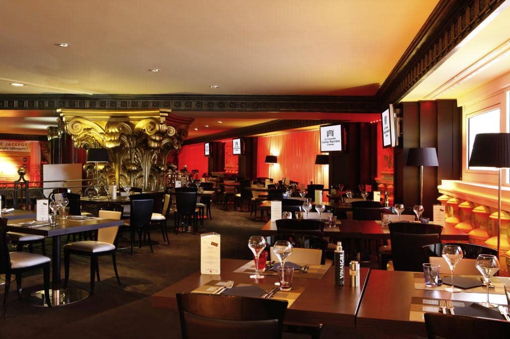 Ultimate Texas Hold'em