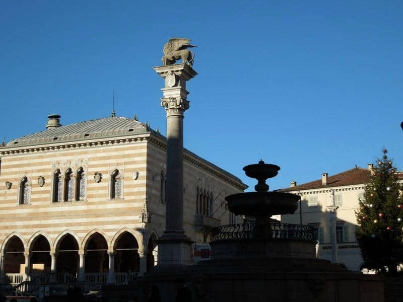 Upper Level Details