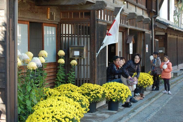 Shiratori Shrine