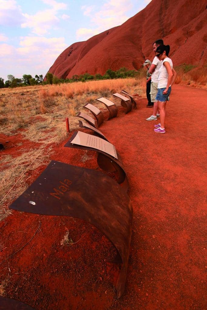 Uluru Base Walk