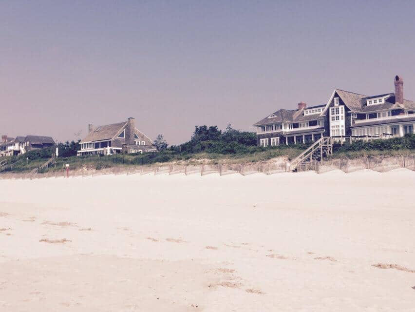 Beach Hut & Amenities