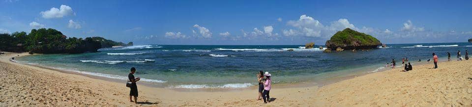 Rocky Outcrops & Cafes
