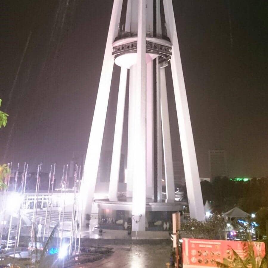 Vertical photo