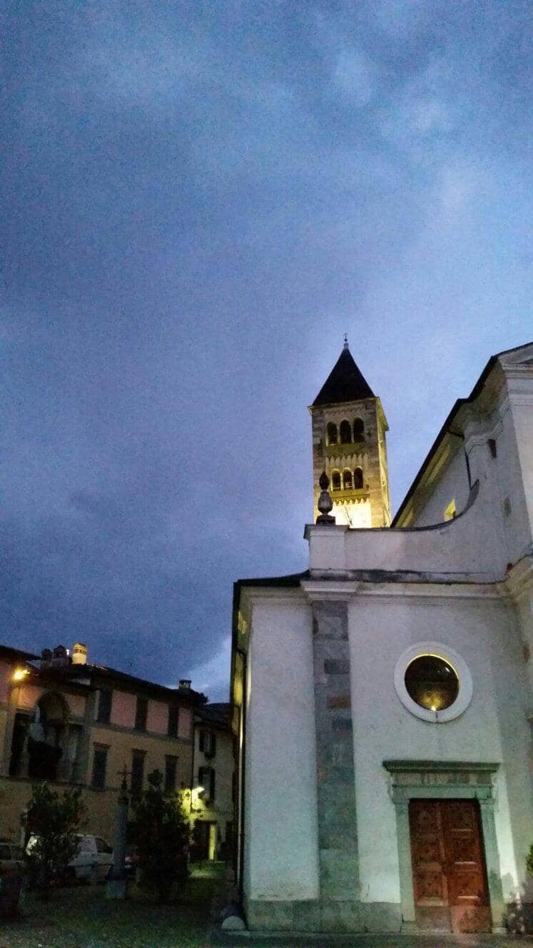 Vertical photo