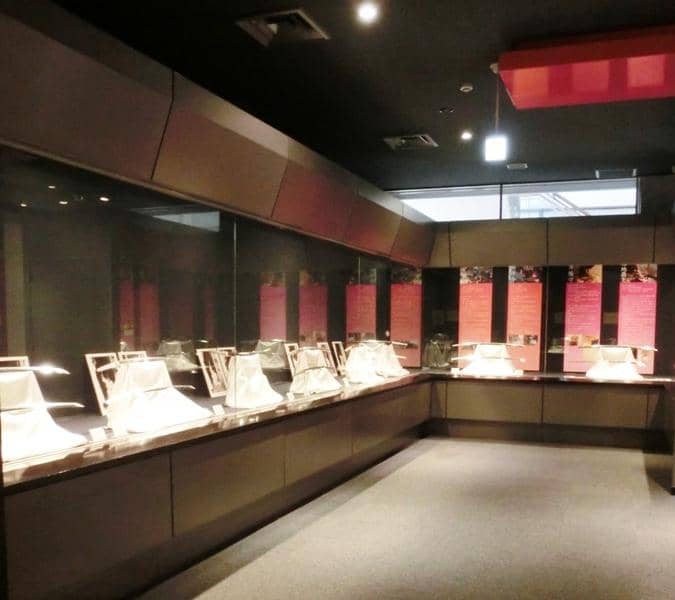 The Split Rock of Sekishusai