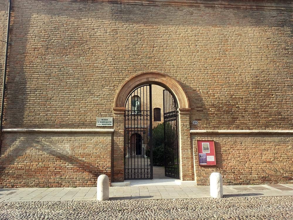 Palazzo dei Diamanti