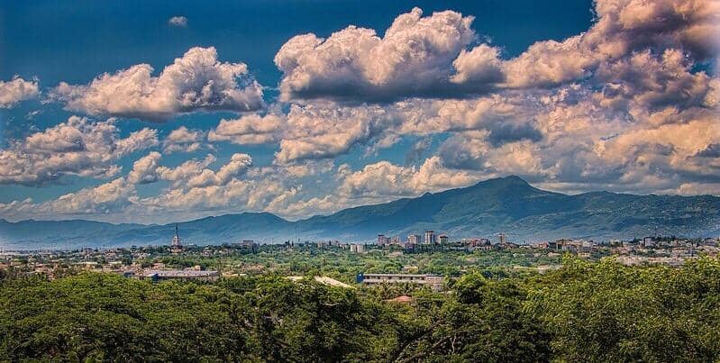Panoramic Mountain Vistas