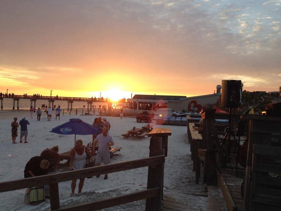 World-Famous Nachos & Tropical Drinks