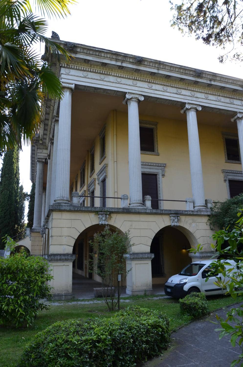 Heated Aesthetic Pools