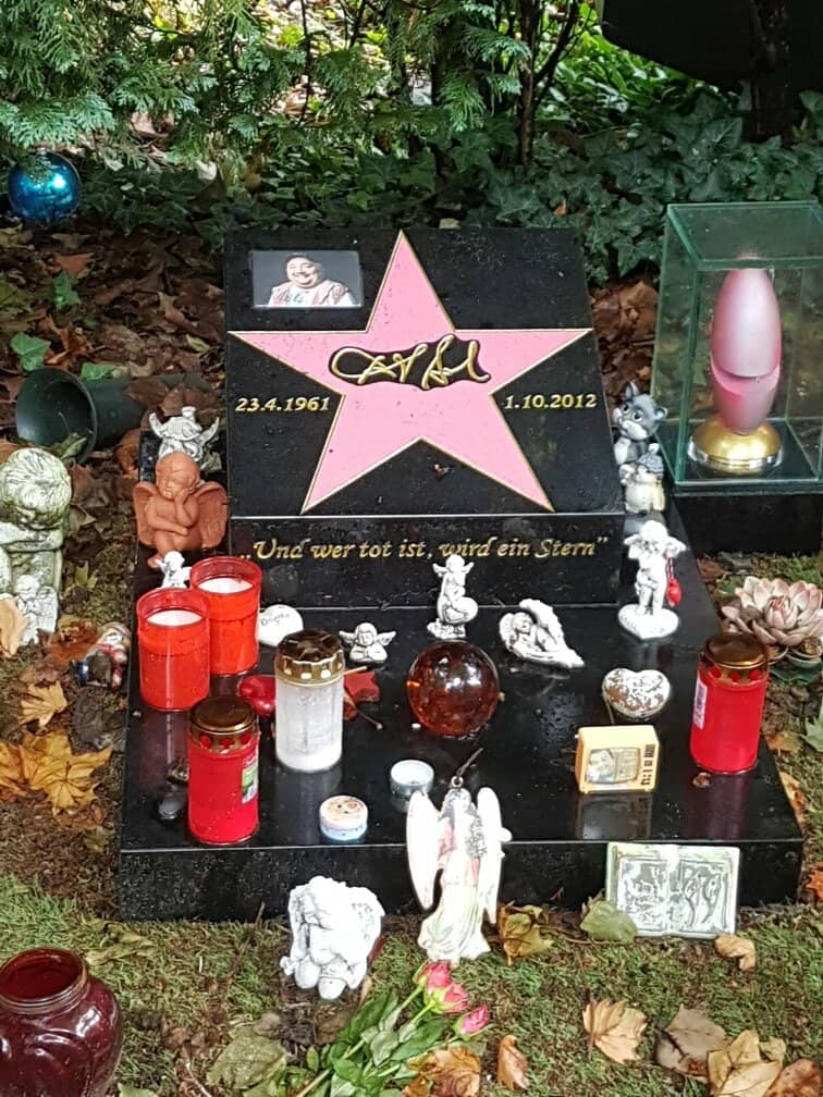 Lush Greenery and Wildlife