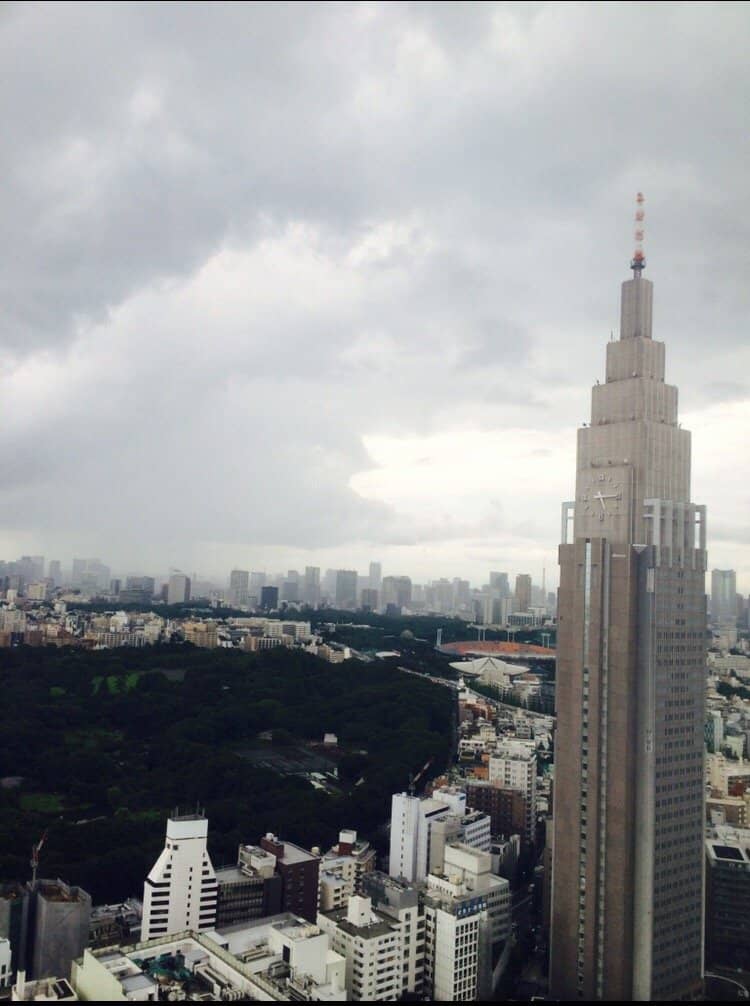 Shopping & Dining Hub