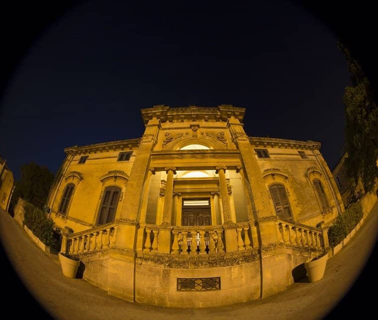Vertical photo