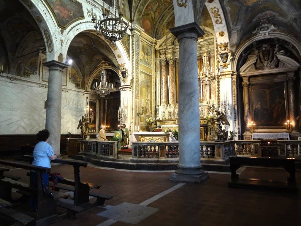 Romanesque and Baroque Architecture