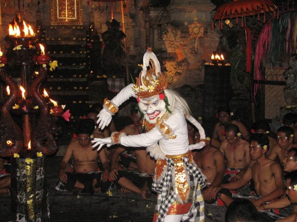 Kecak & Fire Dance Performance
