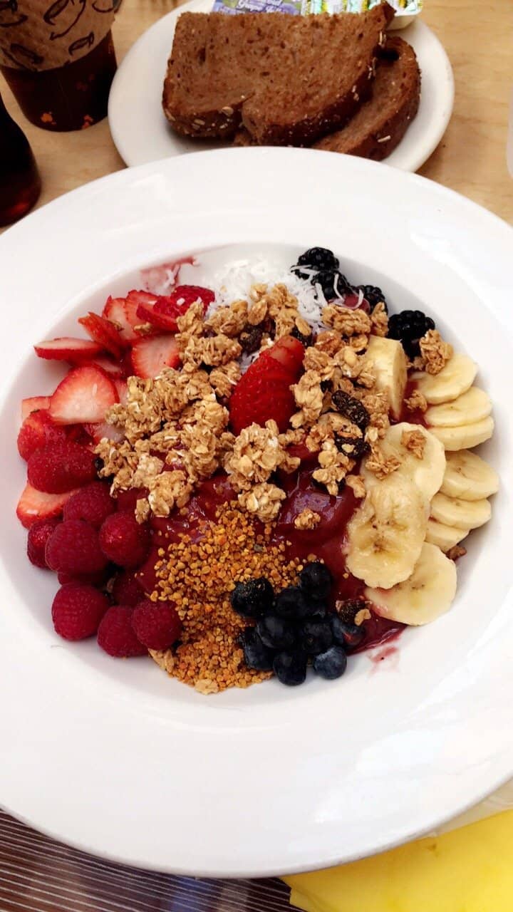 Homemade Cakes & Pastries