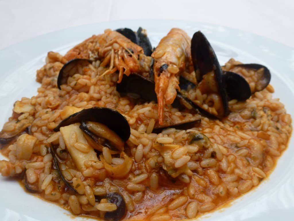 Welcoming Atmosphere & Service