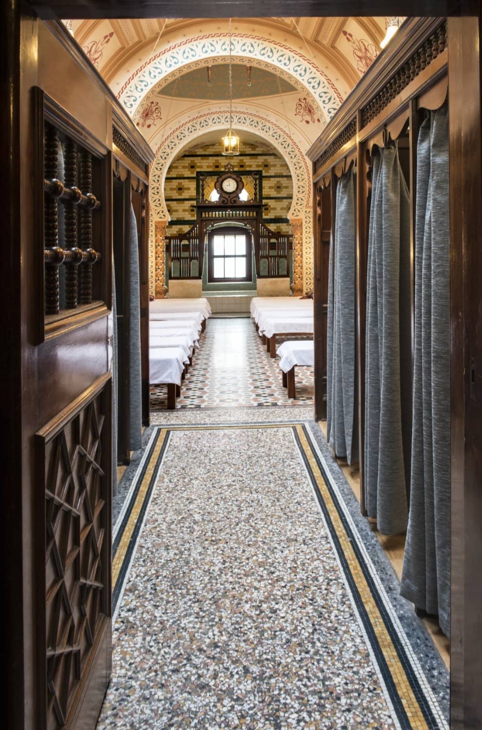 The Series of Heated Chambers