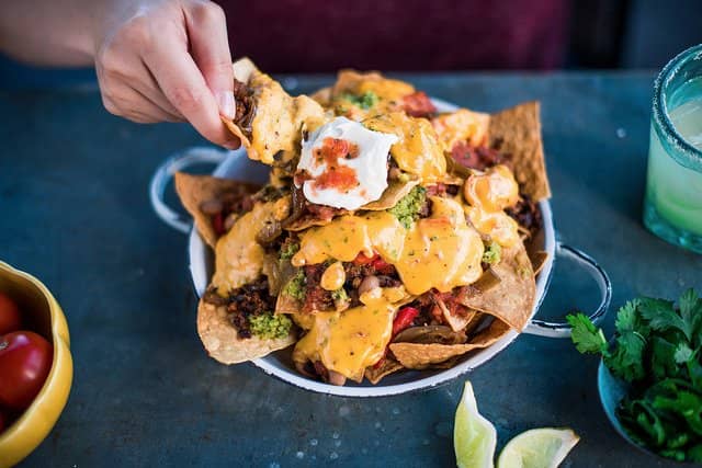 Warm Hospitality & Vibrant Vibes