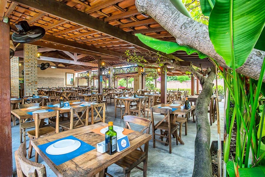 Nautical Ambiance & Decor