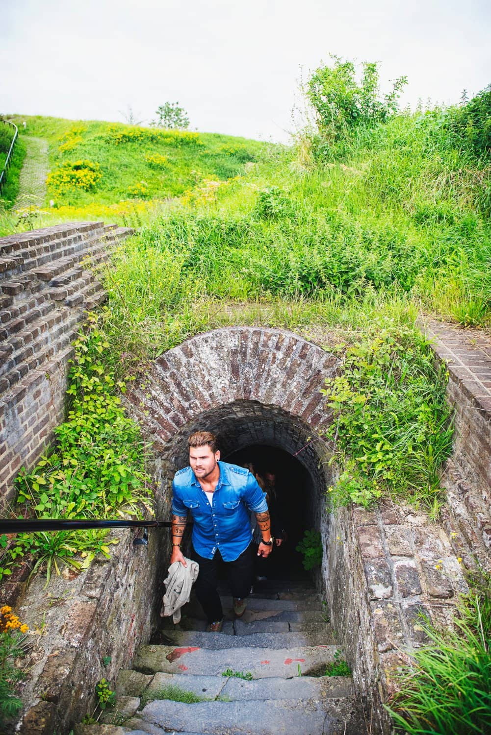 Underground Caves & Tunnels