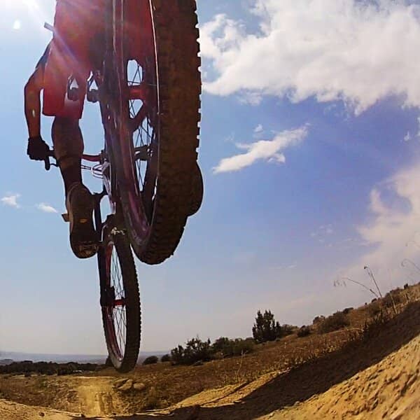 Adrenaline-Pumping Descents