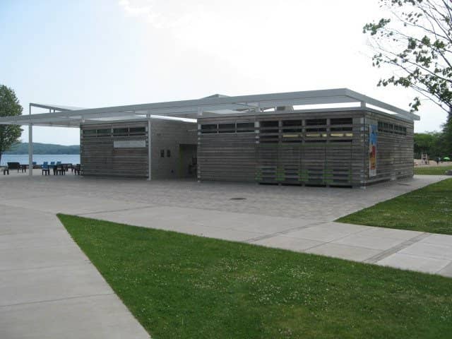Clinch Park Beach
