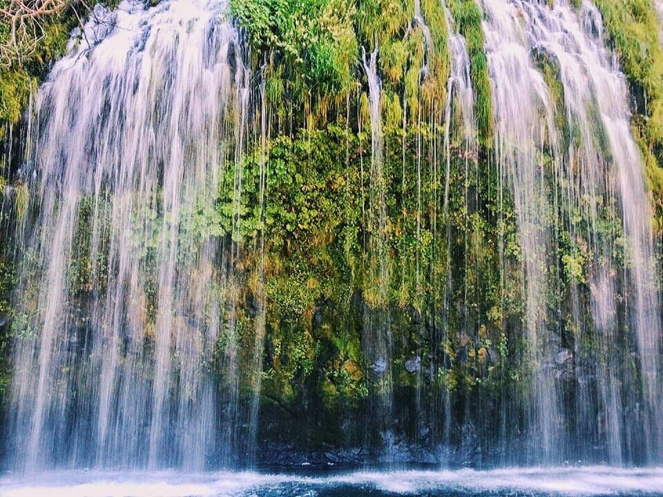 Hedge Creek Falls