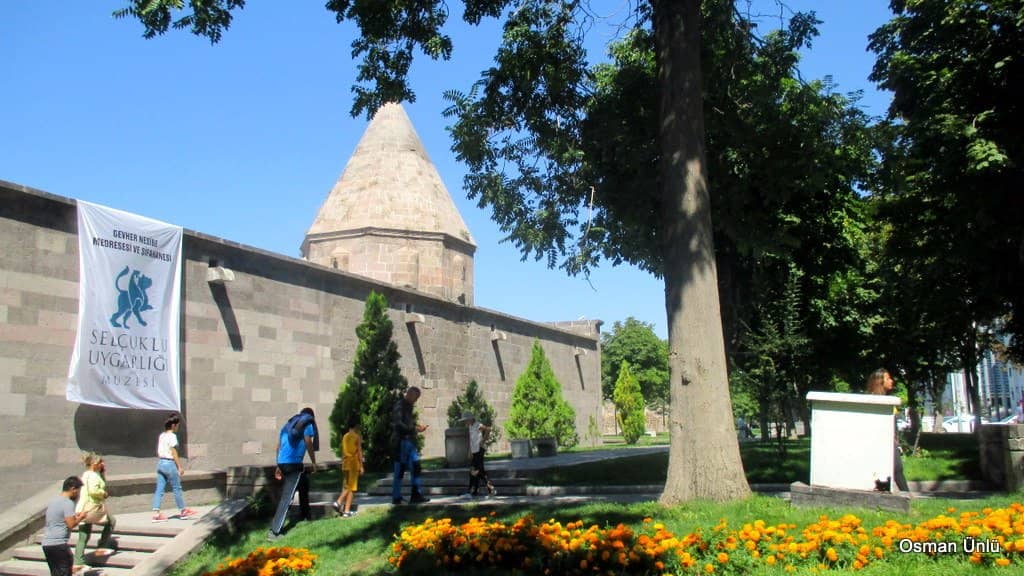 Music & Therapy Hall