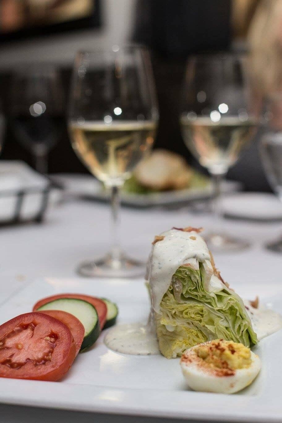 Warm & Relaxed Atmosphere