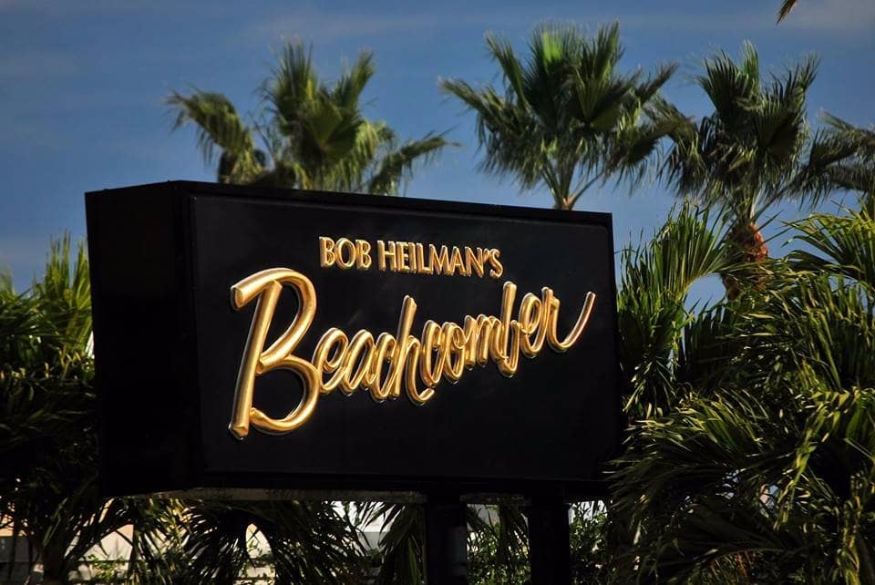 Elegant Ambiance with Live Piano