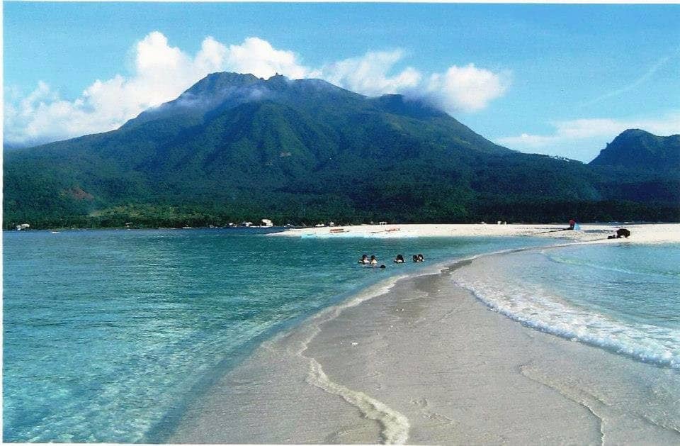 The Expansive White Sandbar