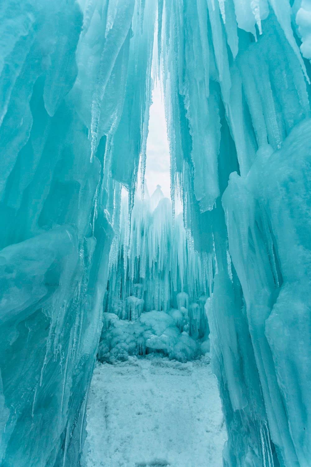 Frozen Slides & Tunnels